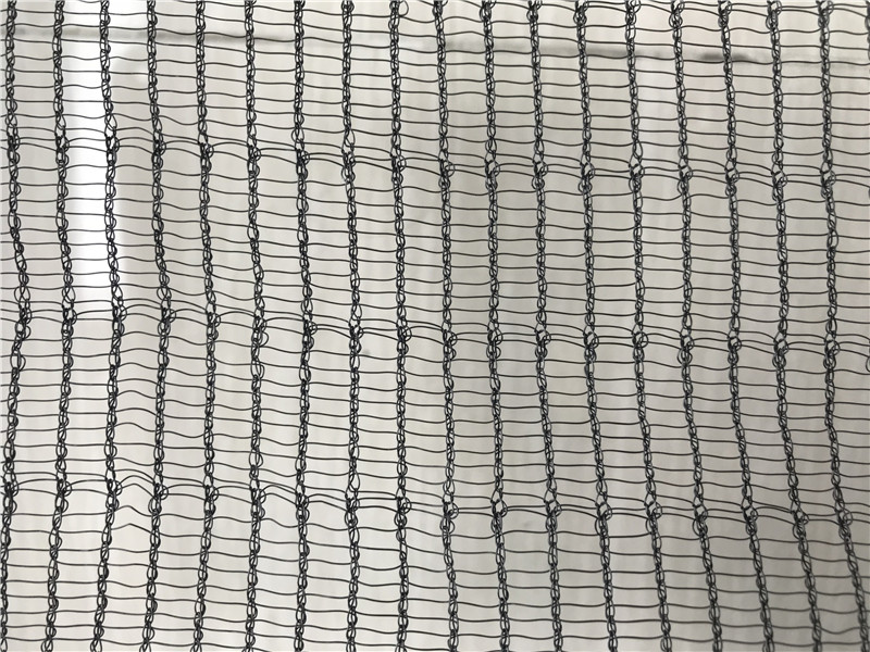 Rete anti-insetto nera per serra in HDPE al 100%.