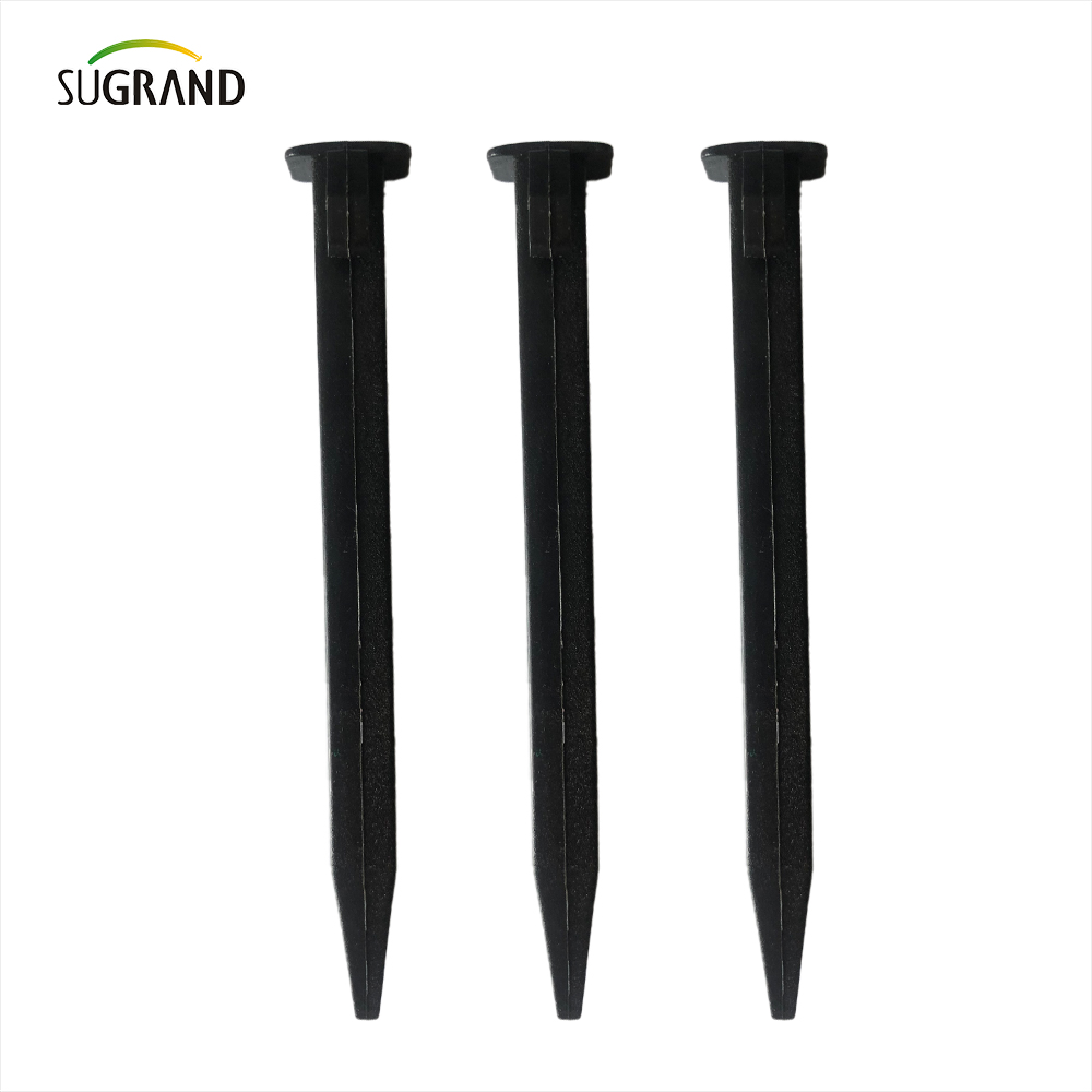 China Factory Factory Qualità in plastica chiodi a terra che fissa il tappetino 